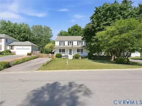 9549 Benbow Rd, North Chesterfield, VA 23235