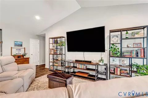 Living - 302 Wendenburg Ter, Aylett, VA 23009 photo 2 of 3