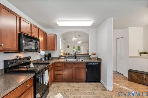 Kitchen - 7195 Railroad Bed Rd, Carson, VA 23830 photo 2 of 2