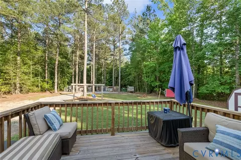 Exterior - 7195 Railroad Bed Rd, Carson, VA 23830 photo 3 of 5