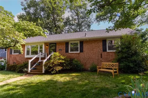 10341 Vineland Rd, North Chesterfield, VA 23235