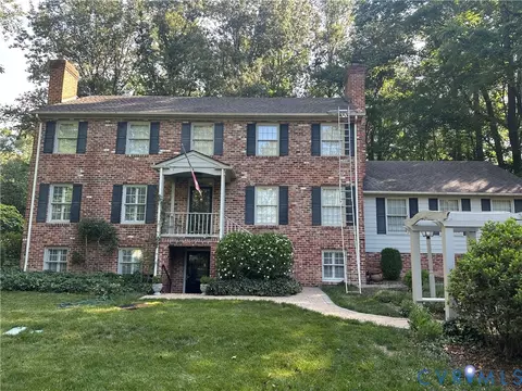 8706 Berwickshire Dr, Henrico, VA 23229