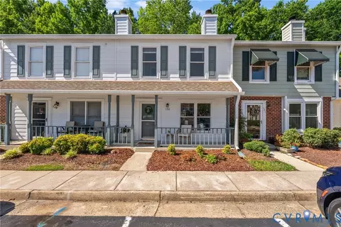 130 Arlington Sq, Ashland, VA 23005