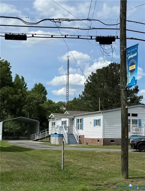 Exterior - 304 E Main St, Wakefield, VA 23888 photo 6 of 7