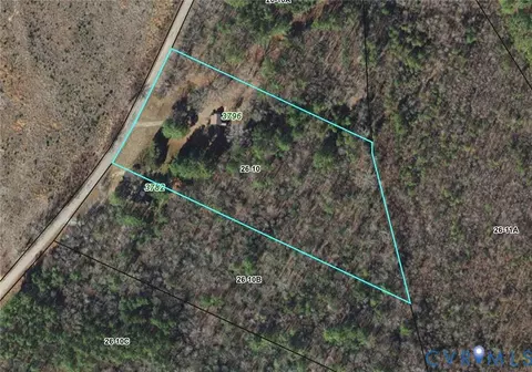 3796 Cut Bank Rd, Warfield, VA 23889