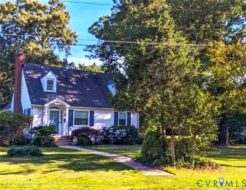 105 W Mcclellan St, Sandston, VA 23150