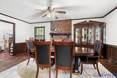 Dining - 12203 Mckenna Cir, Midlothian, VA 23112 photo 2 of 4