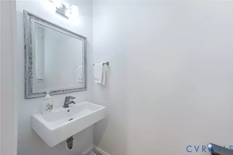 Bath - 2112 Avada Dr, Midlothian, VA 23112 photo 1 of 4