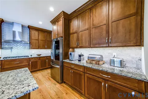 Kitchen - 2112 Avada Dr, Midlothian, VA 23112 photo 3 of 4