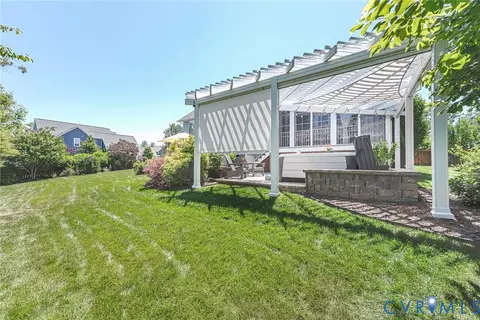 Exterior - 2112 Avada Dr, Midlothian, VA 23112 photo 9 of 12
