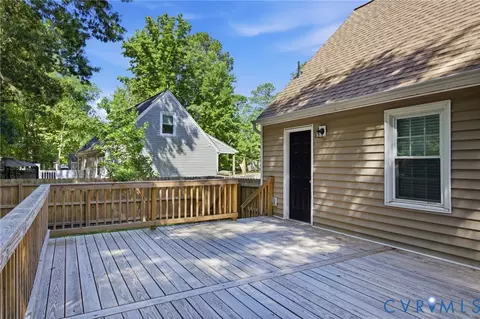 Exterior - 3809 N Light Dr, Chester, VA 23831 photo 14 of 14
