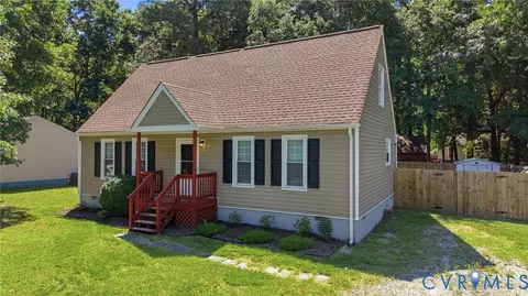 Exterior - 3809 N Light Dr, Chester, VA 23831 photo 2 of 14