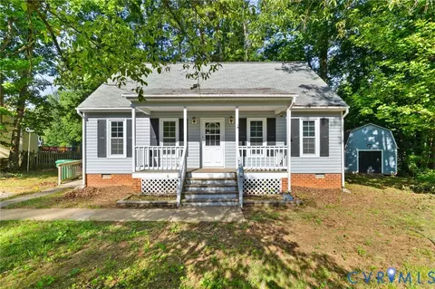 6904 Pointer Ridge Rd, Midlothian, VA 23112