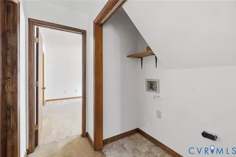 Entry Way - 6904 Pointer Ridge Rd, Midlothian, VA 23112 photo 2 of 2