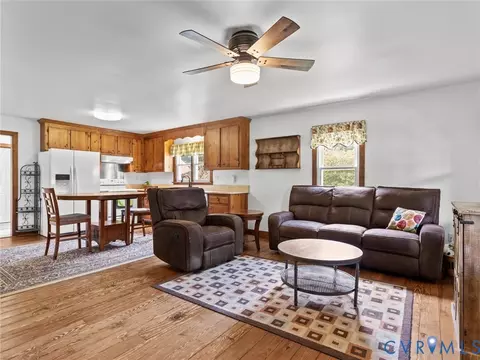 3607 Pacetown Rd, Sandy Hook, VA 23153 photo 13