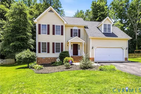 15005 Manor Gate Ct, Midlothian, VA 23112
