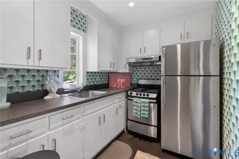 Kitchen - 4634 Butte Rd, Richmond, VA 23235 photo 6 of 6