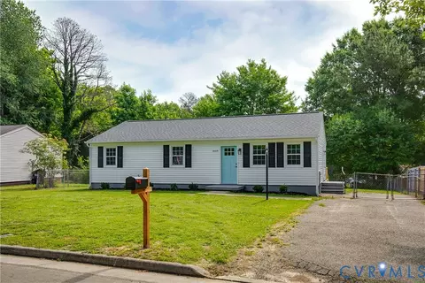 2005 Old Iron Rd, Hopewell, VA 23860