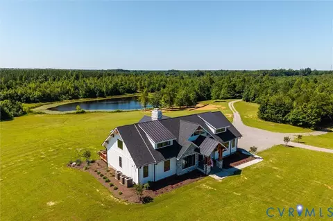 1 Cross County Rd, Mineral, VA 23117