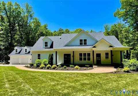 3669 Old River Trl, Powhatan, VA 23139