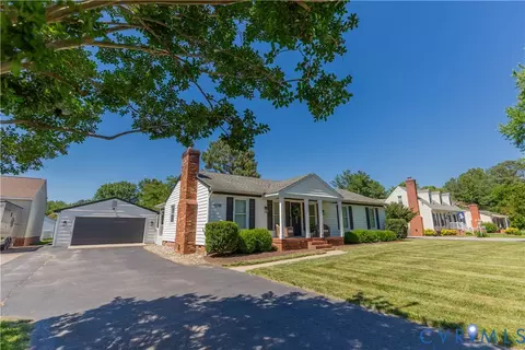 8298 Studley Rd, Mechanicsville, VA 23116