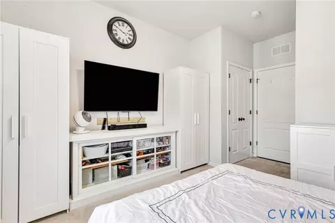 Bedroom - 10536 Brightstone Dr, Midlothian, VA 23112 photo 2 of 10
