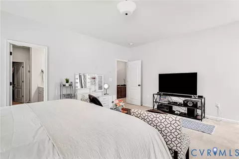 Bedroom - 10536 Brightstone Dr, Midlothian, VA 23112 photo 4 of 10