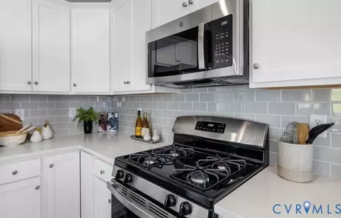 Kitchen - 4111 Next Level Trce, Midlothian, VA 23112 photo 2 of 4