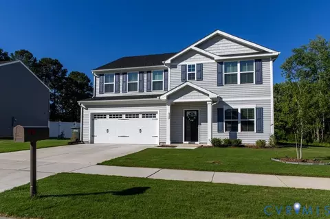Exterior - 318 Pointers Dr, West Point, VA 23181 photo 2 of 8
