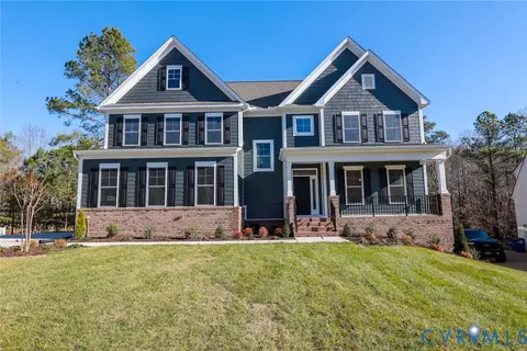 8490 Roden Dr, Mechanicsville, VA 23111