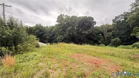 324 Clift St, Martinsville, VA 24112