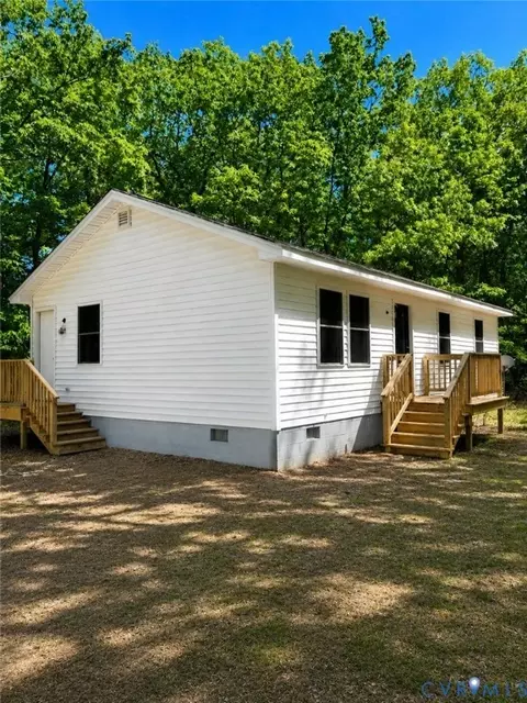 3764 Waldrop Church Rd, Louisa, VA 23093