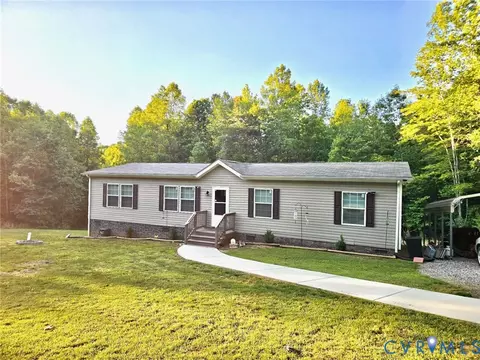 432 C C Camp Rd, Meherrin, VA 23954