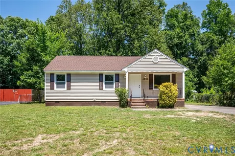 4005 Robert E Lee Dr, Hopewell, VA 23860