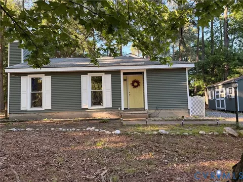 5700 Linda Rd, Sandston, VA 23150
