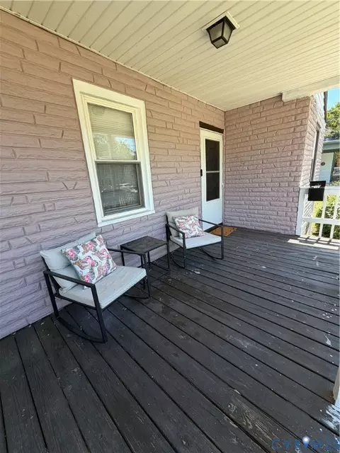 Exterior - 232 Clifton St, Hampton, VA 23661 photo 2 of 4