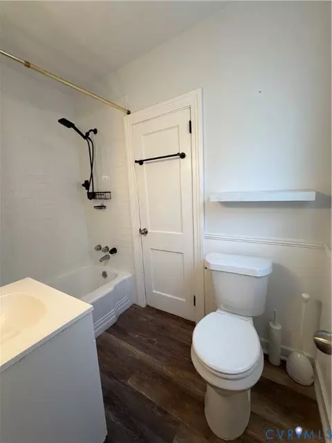 Bath - 232 Clifton St, Hampton, VA 23661 photo 1 of 3