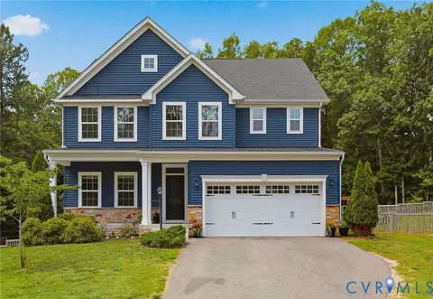 9518 Buffalo Springs Dr, Midlothian, VA 23112