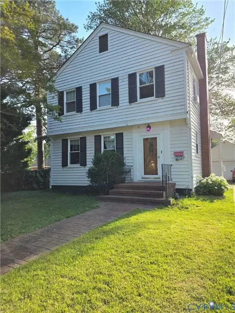 204 Prince George Ave, Hopewell, VA 23860