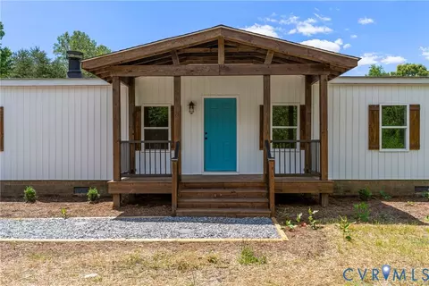 320 Agee Ln, Cumberland, VA 23040