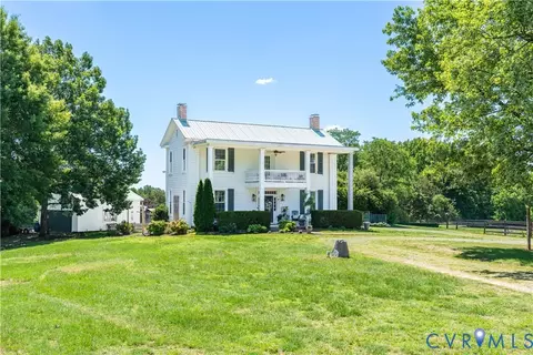 Exterior - 9366 Skipwith Rd, Skipwith, VA 23968 photo 4 of 15