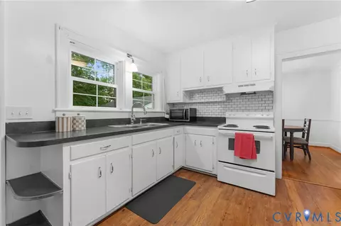 Kitchen - 140 Chancellor Rd, Hampton, VA 23661 photo 1 of 2
