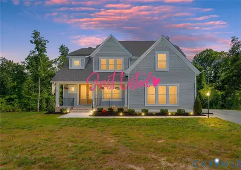 8321 Roden Dr, Mechanicsville, VA 23111