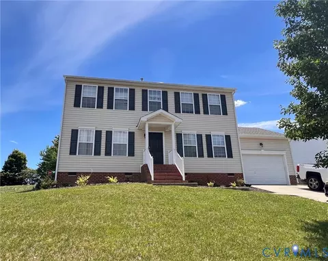 13401 Greenham Ct, Chester, VA 23831