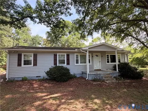 9226 River Rd, Petersburg, VA 23803
