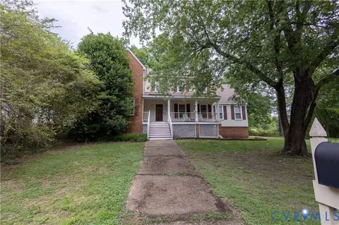 4500 Stoney Creek Ln, Chester, VA 23831