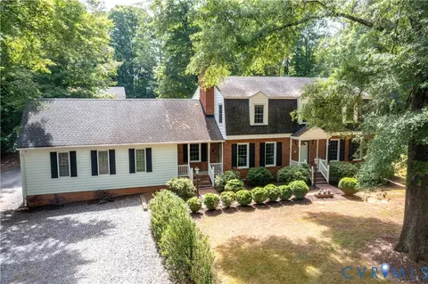 1610 Reams Rd, Powhatan, VA 23139