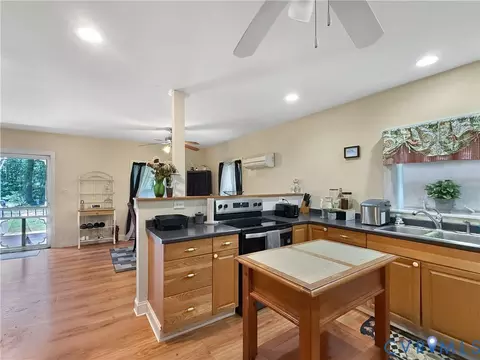 Kitchen - 971 Liberty Rd, Alberta, VA 23821 photo 2 of 2