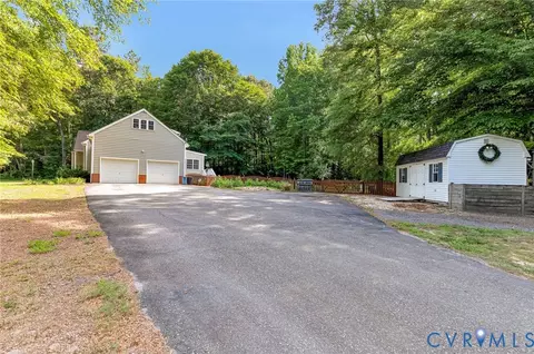 Exterior - 6009 Studley Woods Dr, Hanover, VA 23069 photo 3 of 9