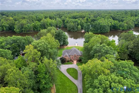 8911 Whistling Swan Rd, Chesterfield, VA 23838